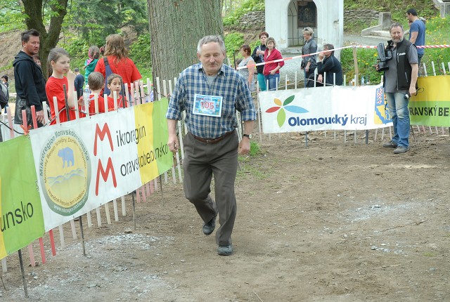 img00129.jpg