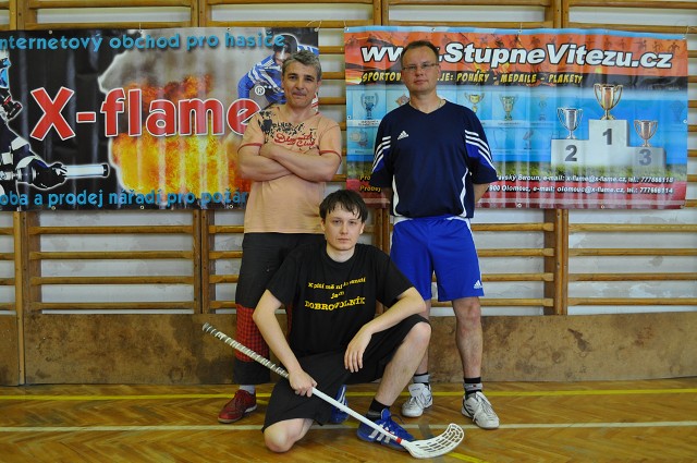 img00100.jpg