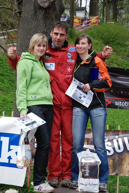 img00107.jpg