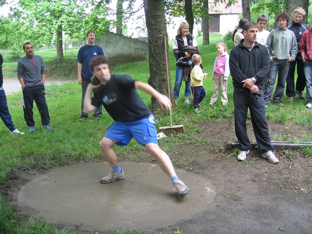 img00107.jpg